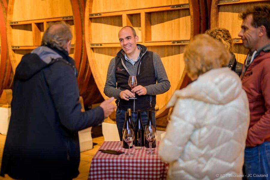 From Tours or Amboise: Loire Valley Wine Tour - Touraine Tasting 1: Whites, Reds, Rosé With Charcuterie Pairings