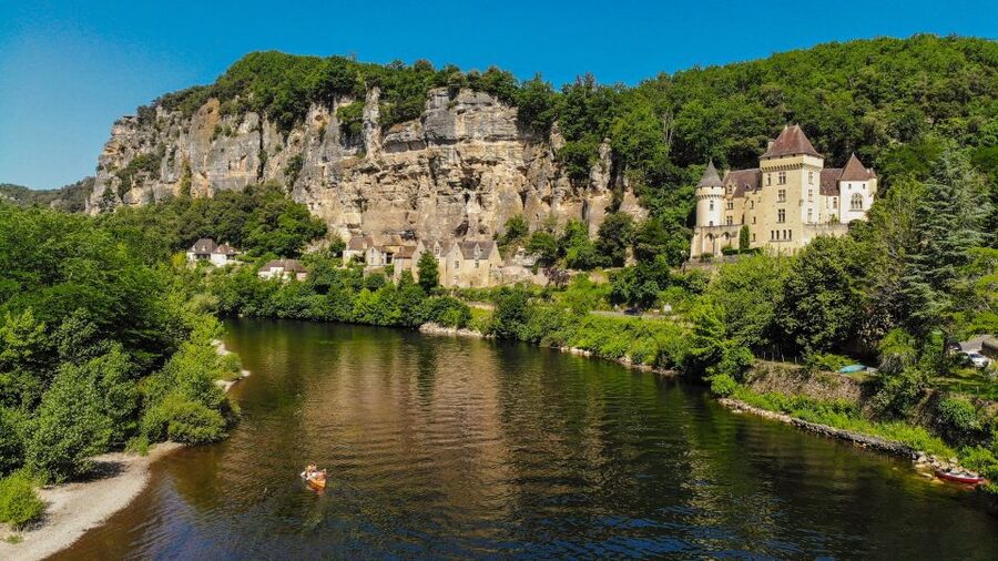 From Vitrac: Dordogne River Canoe Rental - La Roque-Gageac Break: The Castle-View Moment You’ll Remember