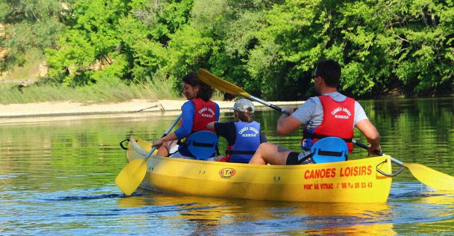 From Vitrac: Dordogne River Canoe Rental - What You’ll Actually See on the Water (Besides Castles)
