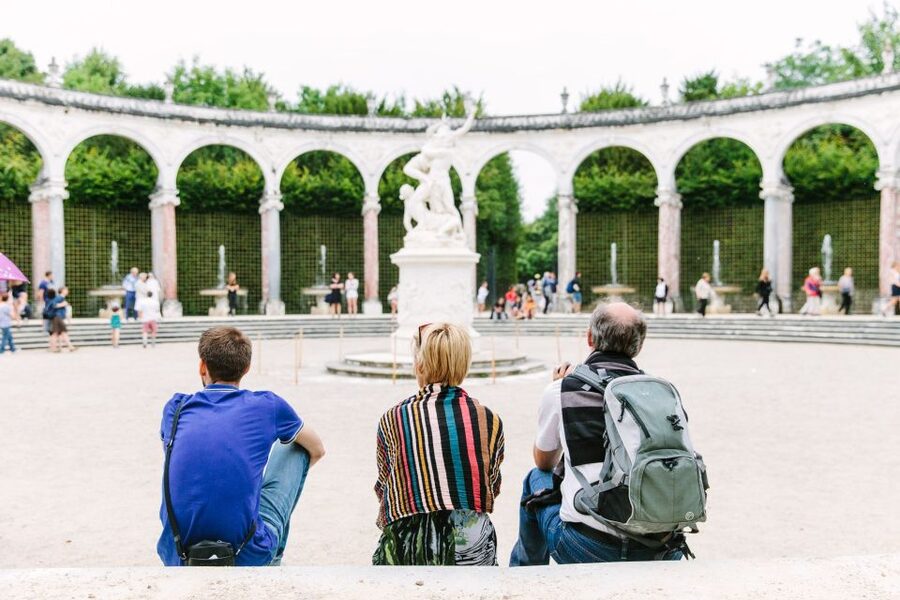 Gardens of Versailles Walking Tour & Palace Entry - Hall of Mirrors: why orientation changes your reaction