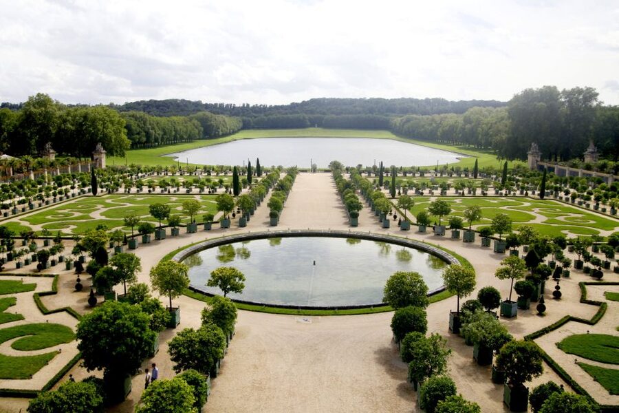 Gardens of Versailles Walking Tour & Palace Entry - When the palace becomes self-guided, and how to handle it well