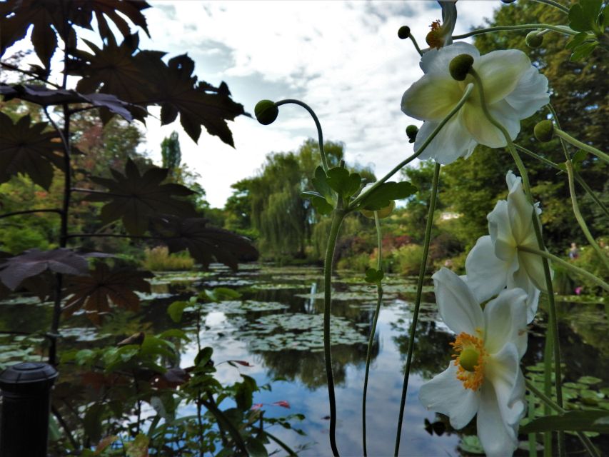 Giverny Village Walking Tour & Skip-the-Line to Monet Garden - Value check: is $64 worth it for your day?
