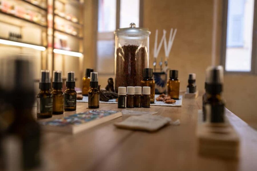 Grasse: 100% natural perfume creation workshop - Key things you’ll notice in this Grasse perfume workshop
