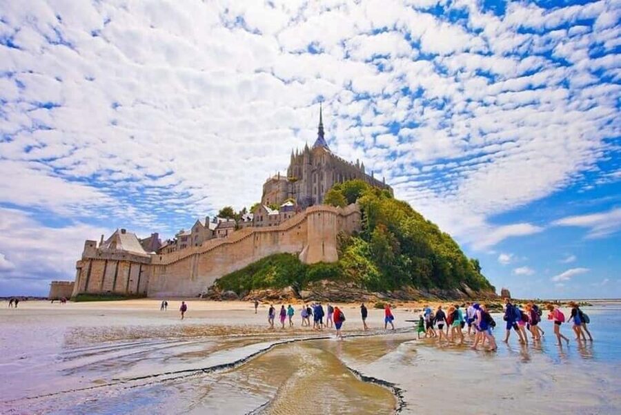 Group Visit to Mont Saint-Michel: A Shared Historic Journey - The Abbey of Mont Saint-Michel: Skip the Lines and See the Main Thing
