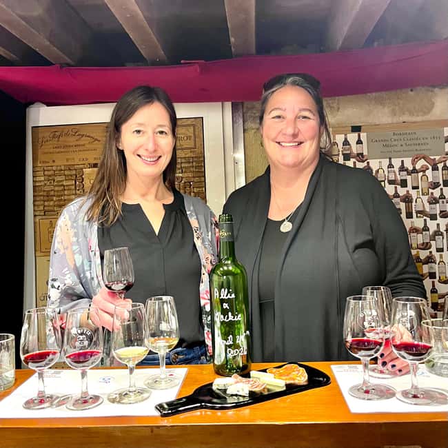Guided Bordeaux Wine Tasting Class with 6 Wines and pairings - My Practical Advice Before You Go
