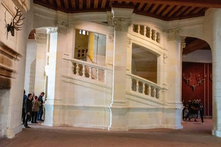 Guided tour of the Château de Chambord - Francis I and the Renaissance Plan Behind the Stone