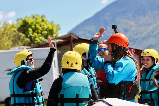 Half-day sailing on the Gave de Pau - Spring vs summer: turquoise energy in March and a smoother playground in July