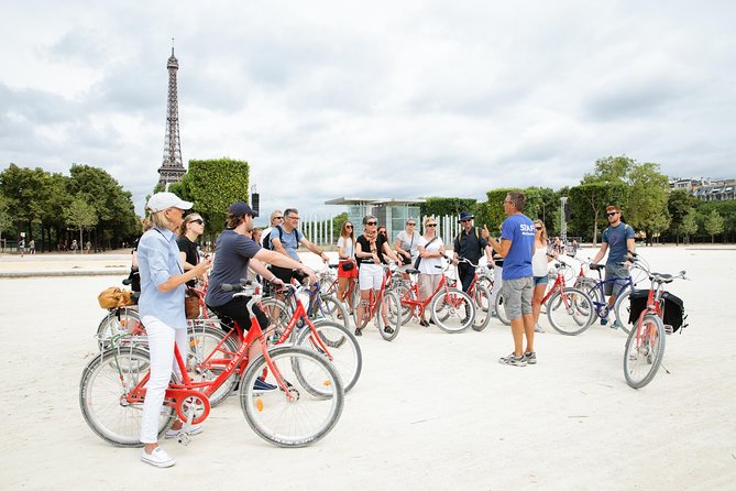 Highlights of Paris Bike Tour w/ a Local Guide (English or Dutch) - Stop-by-stop route: from Ecole Militaire to Place de la Concorde