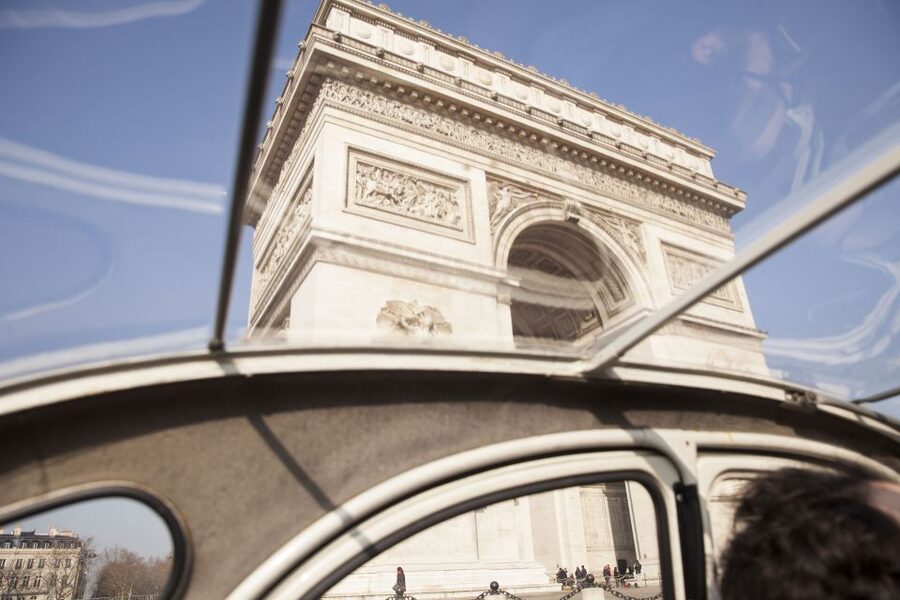 Highlights of Paris: Private 6-Hour Vintage 2CV Tour - Why This 2CV Half-Day Feels Different Than Standard Paris Tours