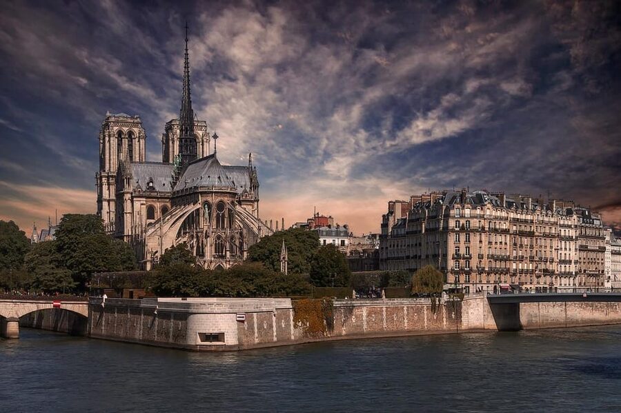 Historic Paris Walking Tour in English - Notre-Dame Cathedral: medieval mood, Quasimodo, and why it mattered