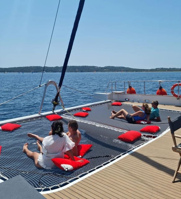 Hyères, Brégançon & Porquerolles : Full-Day cruise with Meal - Key points before you go