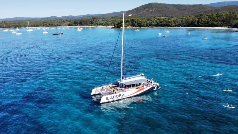 Hyères: Morning Discovery - Guided Tour of the Coast by Catamaran - A morning cruise that feels made for families