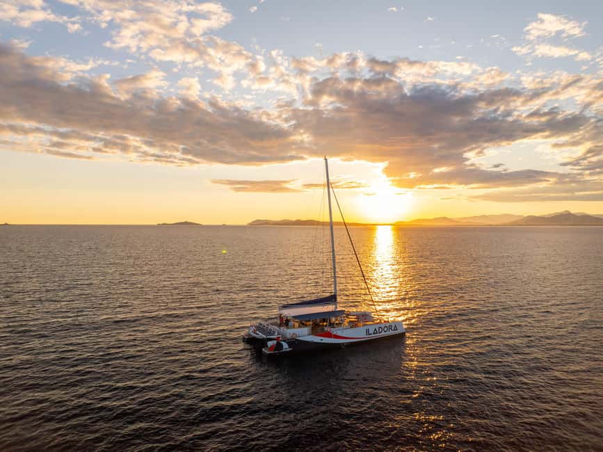 Hyères : Sunset Catamaran Cruise to Giens Peninsula - Key things to know before you go