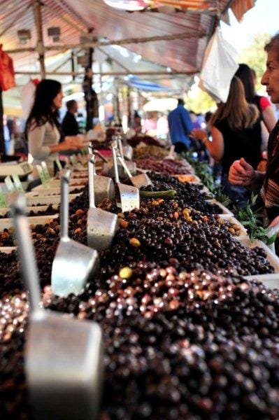 Italian Coast & Market: Full-Day Small Group Trip - From Villefranche or Nice to Sanremo, you start with the scenery