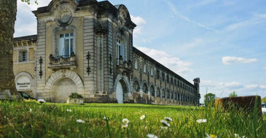 Jarnac: Braastad cognac prestige visit - Jarnac and the Braastad timing sweet spot