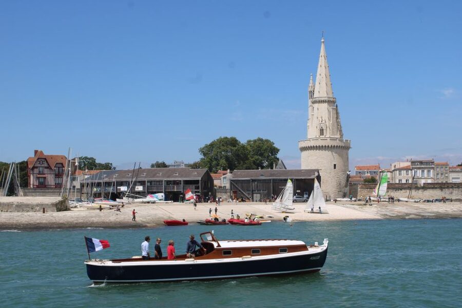 La Rochelle: 1-Hour-15-Min Boat Tour of the Bay - Les Minimes marina: the scale is the story