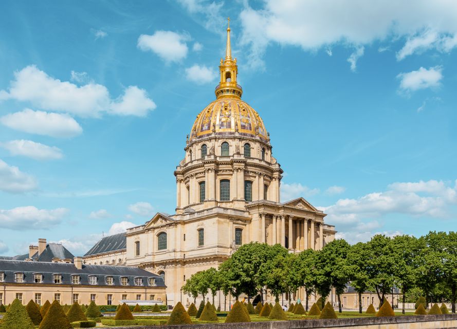 Les Invalides: Napoleon's Tomb & Army Museum Entry - Accessibility, cloakrooms, and family-friendly timing
