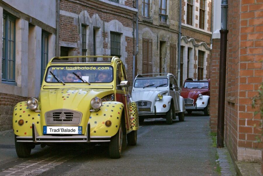 Lille Driving Tour by Convertible Citroen 2CV - Should you book? My decision rule