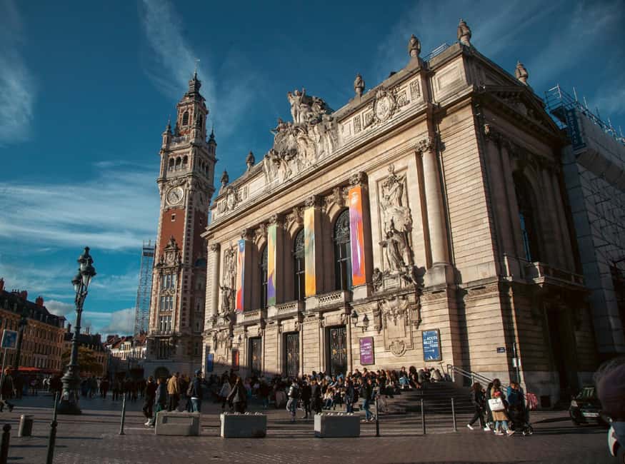 Lille: Outdoor Escape Game - Dans l'ombre d'Arsène - Entering the game at Place Rihour, Lille’s natural kickoff point