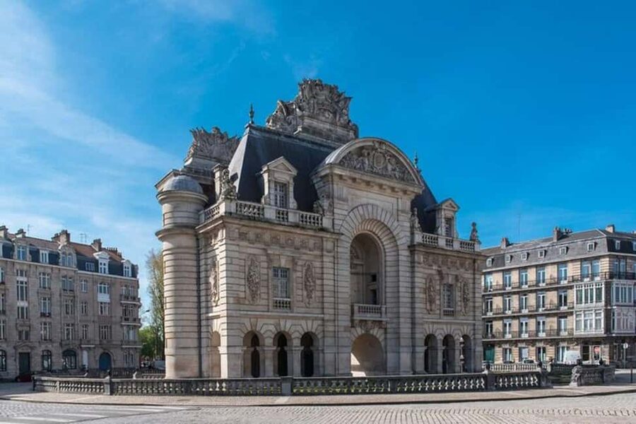 Lille : Vieux-Lille Walking Tour - Why Vieux Lille makes sense in two hours