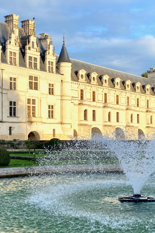 Loire Valley Castles: Chenonceau, Amboise & Da Vinci Trip - A Small-Group Loire Day From Paris, With Three Big Stops