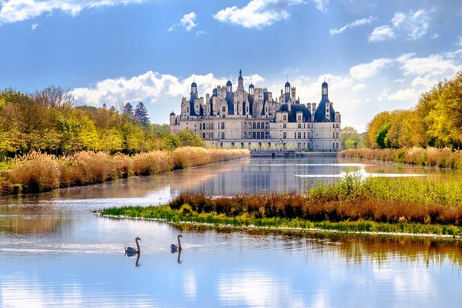 Loire Valley Castles Day Trip from Paris with Complementary Wine - Price and value: what you are actually paying for