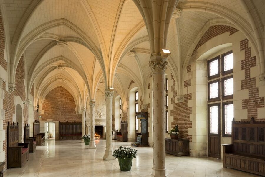 Loire Valley: Château Royal d'Amboise Entrance Ticket - Using the Histopad: your self-guided 3D time machine