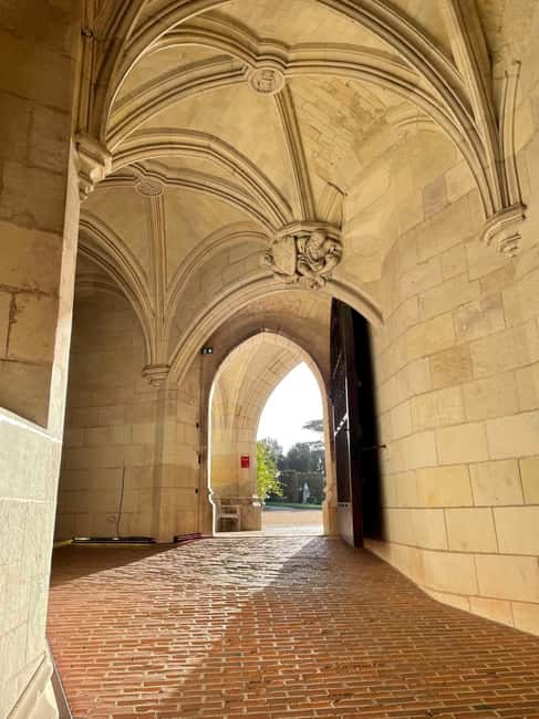 Loire Valley: Château Royal d'Amboise Entrance Ticket - Price and value: does $20 make sense here?