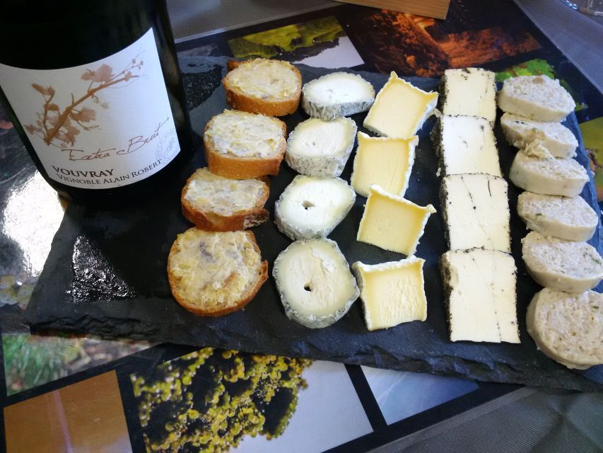 Loire Valley: Vouvray Vineyard Tour and Wine Tasting - Walking the Vouvray Vineyards and Learning the Appellation Logic