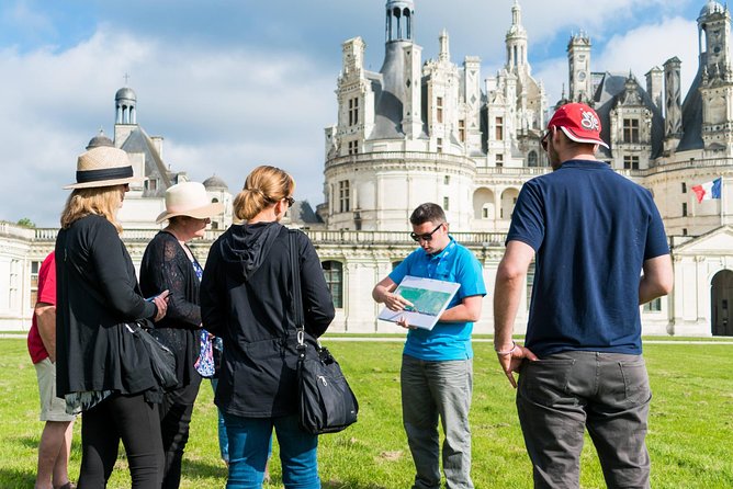 Loire Valley Wine and Castles Small-Group Day Trip from Paris - Price and logistics: what the ticket buys you