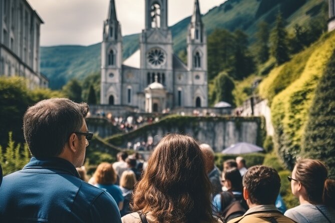 Lourdes, Guided Walking Tour in the Sanctuary - Key things that make this Lourdes walk work