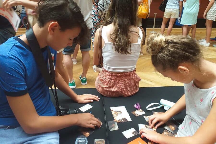 Louvre Guided Treasure Hunt for Families and Kids - Hitting the Best-Known Masterpieces Without Wandering