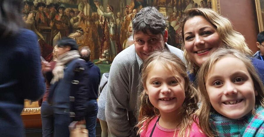 Louvre Museum Child-Friendly Private Tour for Families - Timing and pacing: what 2 hours feels like inside the Louvre