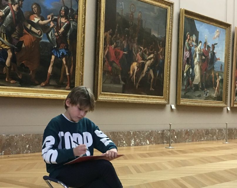 Louvre Museum Child-Friendly Private Tour for Families - Entering quickly: the value of pre-purchased tickets