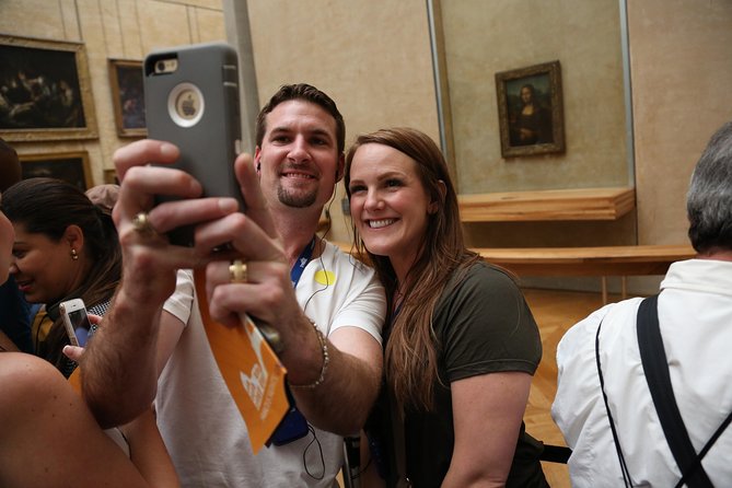 Louvre Museum Masterpieces Guided Tour with Access - The Highlights Route: Mona Lisa, Venus de Milo, and Winged Victory