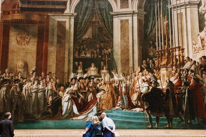 Louvre Museum Paris Essential Guided Tour Semi-Private 6ppl Max - Statues you will actually remember: Venus de Milo and Winged Victory