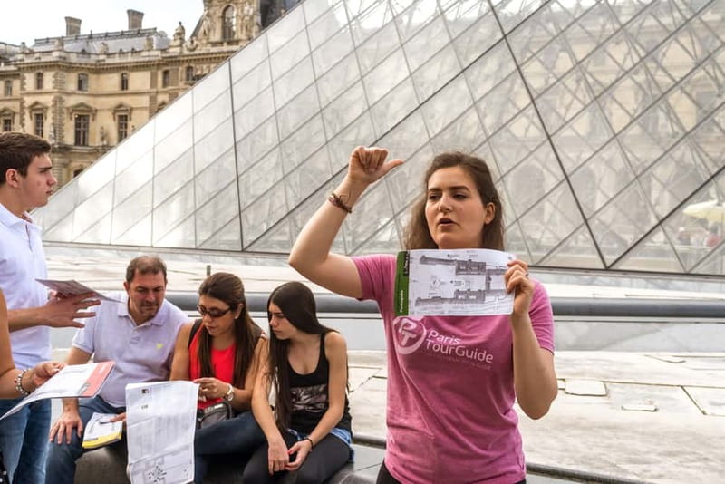 Louvre Museum: Skip-the-Line Small Group Guided Tour - Skip-the-line priority access that still means one real line