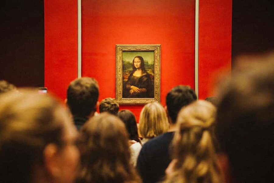 Louvre Priority Access Mona Lisa & Museum Icons Guided Tour - Priority Entry That Gets You Inside Without the Slow Start