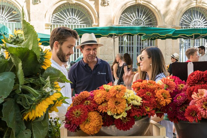 Luberon Market & Villages Day Trip from Aix-en-Provence - The pace and structure: 9:00 am start and about 8 to 9 hours