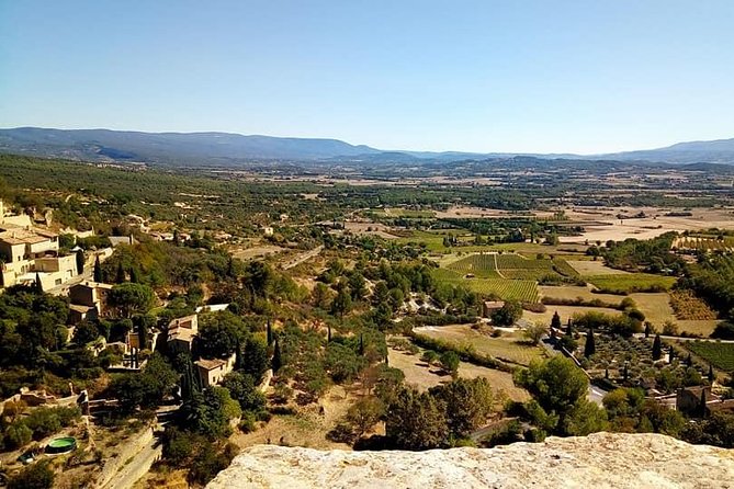 Luberon Villages Half-Day Tour from Aix-en-Provence - What the “Small Group” Size Changes in Real Life