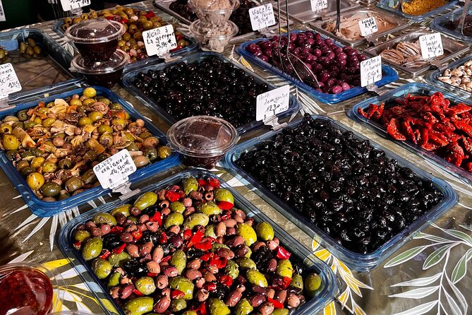 Lunch in Provence: Discovering Local Flavors in Aix-en-Provence - Two hours of walking that actually helps you plan the rest of your day