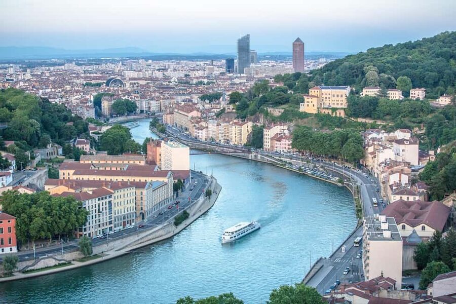 Lyon 2.5-Hour Lunch Cruise - Price and Value at $76: Paying for Food, Comfort, and Time on the Water