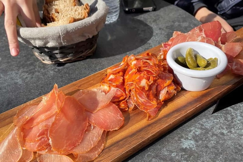 Lyon: Guided Food Tour with Tastings - Meeting in front of Gouter, then starting with momentum
