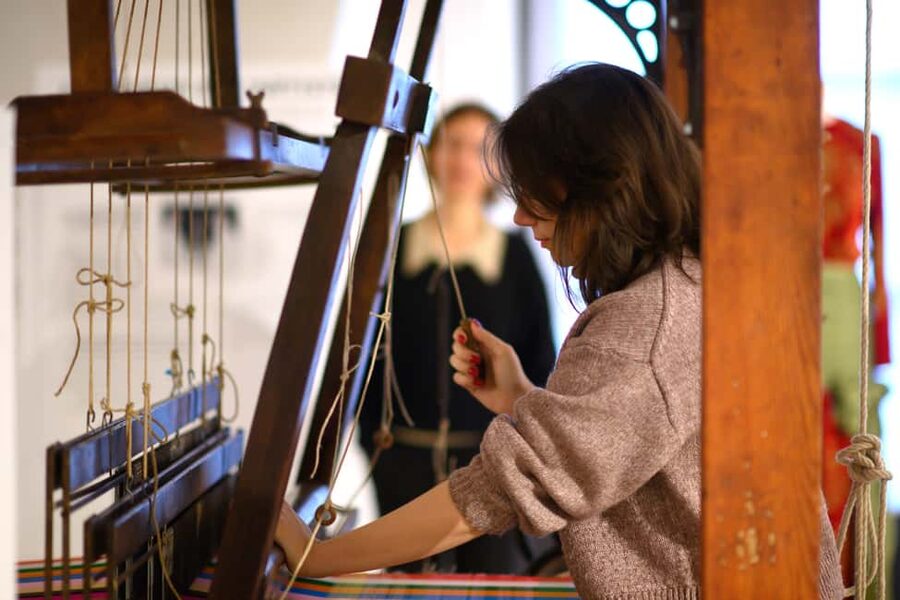 Lyon: Musée Soieries Brochier guided tour - The Jacquard loom and technical textiles: where silk gets practical