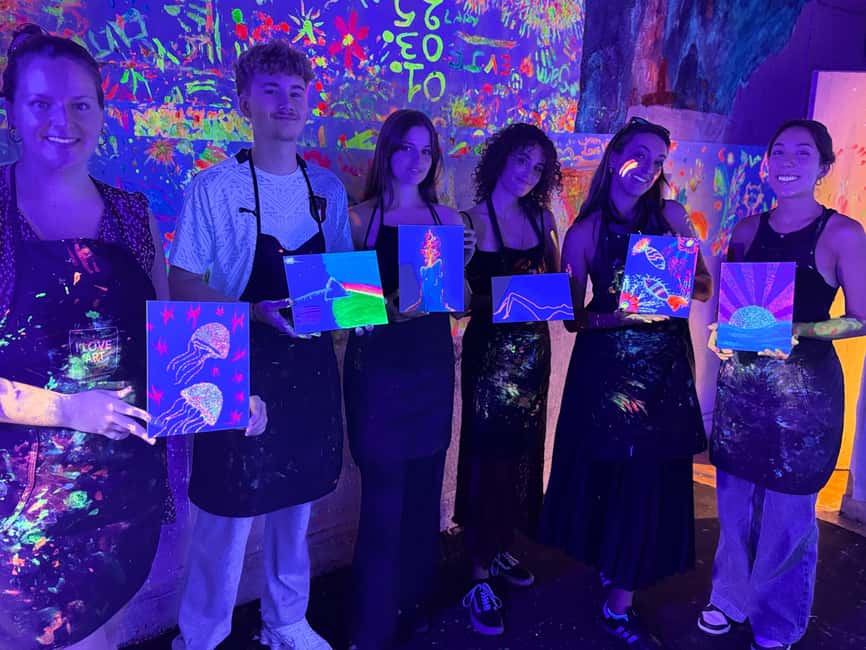 Lyon : Neon painting in an artist's studio - gallery - Price and value: is $46 worth it for a Lyon neon workshop?