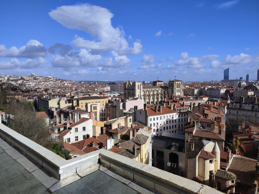 Lyon: Private UNESCO Old Town Walking Tour - Vieux Lyon cobbles and the traboules you will actually find