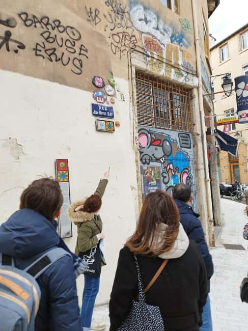 Lyon: Street Art in the Croix Rousse district - Practical rules that affect your comfort during the walk