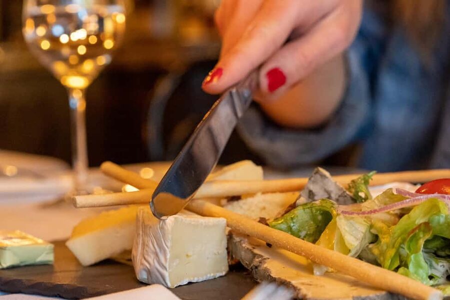 Lyon Sunset Food Tour: Full Meal of Lyon’s Best Bites - Meeting at Place Saint-Jean, Then Getting Your Bearings Fast