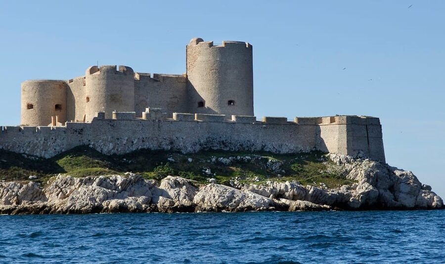 Marseille: 24, 48, or 72-Hour CityPass with Public Transport - The added guided-tour perk on the 72-hour pass