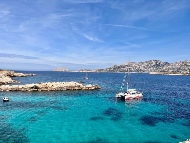 Marseille: Calanques Catamaran Cruise, Picnic, & Swimming - Comfort on board: space, toilets, and the catamaran rhythm